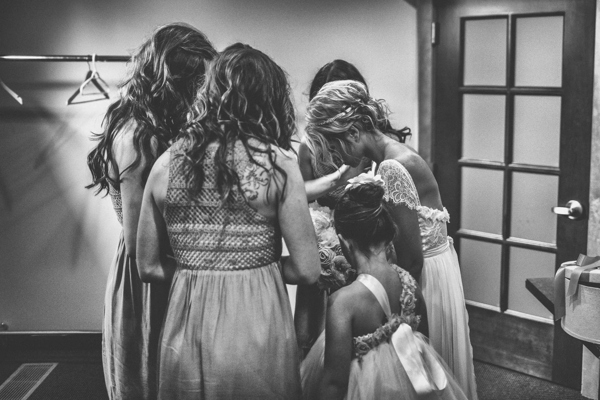 Candid Alberta wedding photography image 7