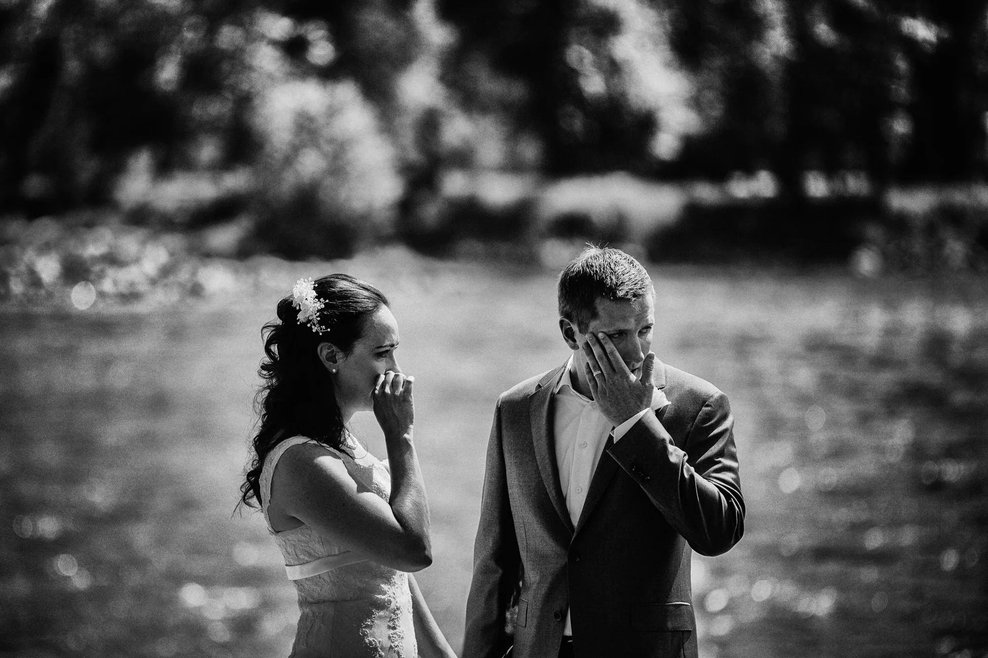 Candid Alberta wedding photography image 9