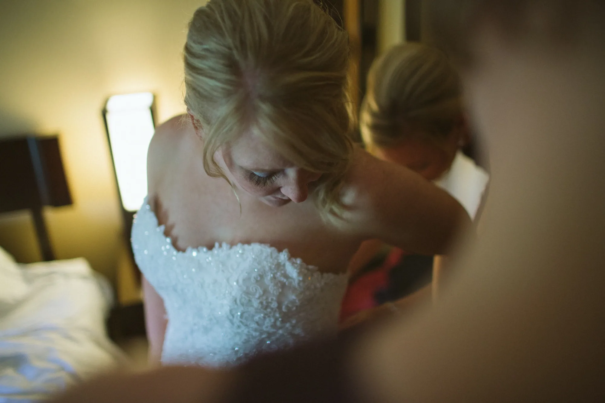 Candid Alberta wedding photography image 27