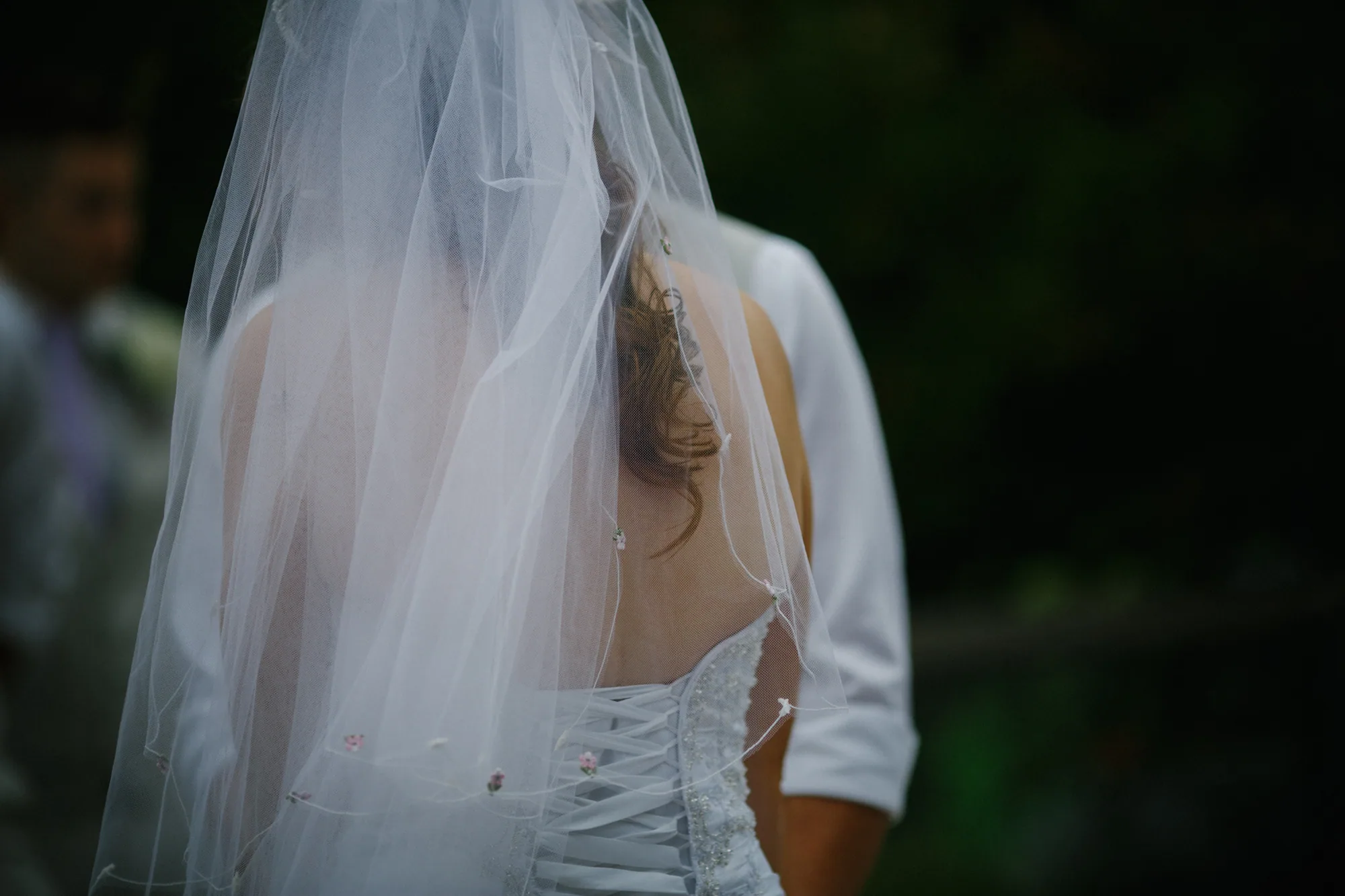 Candid Alberta wedding photography image 49