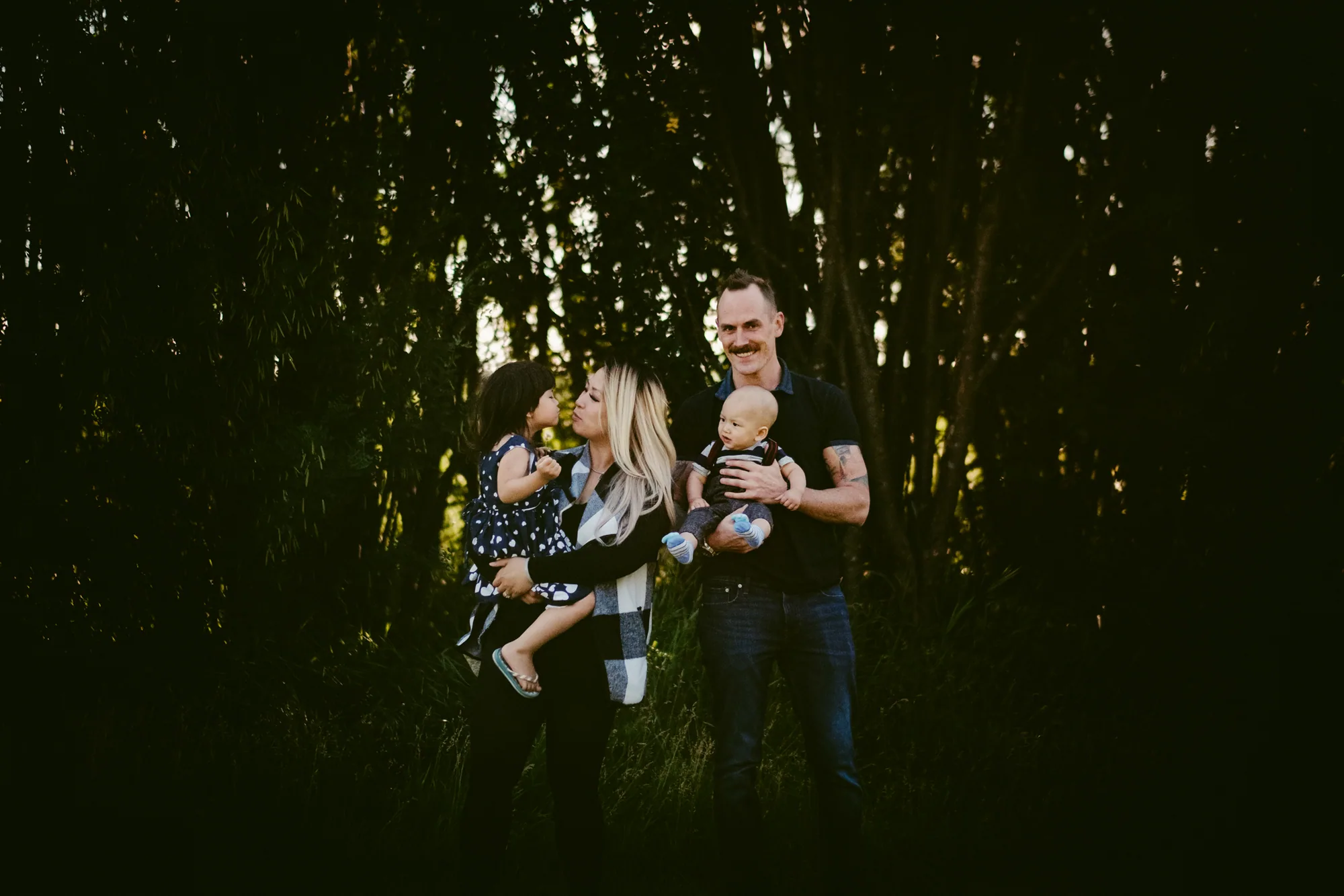 Lifestyle Alberta family photography image 10