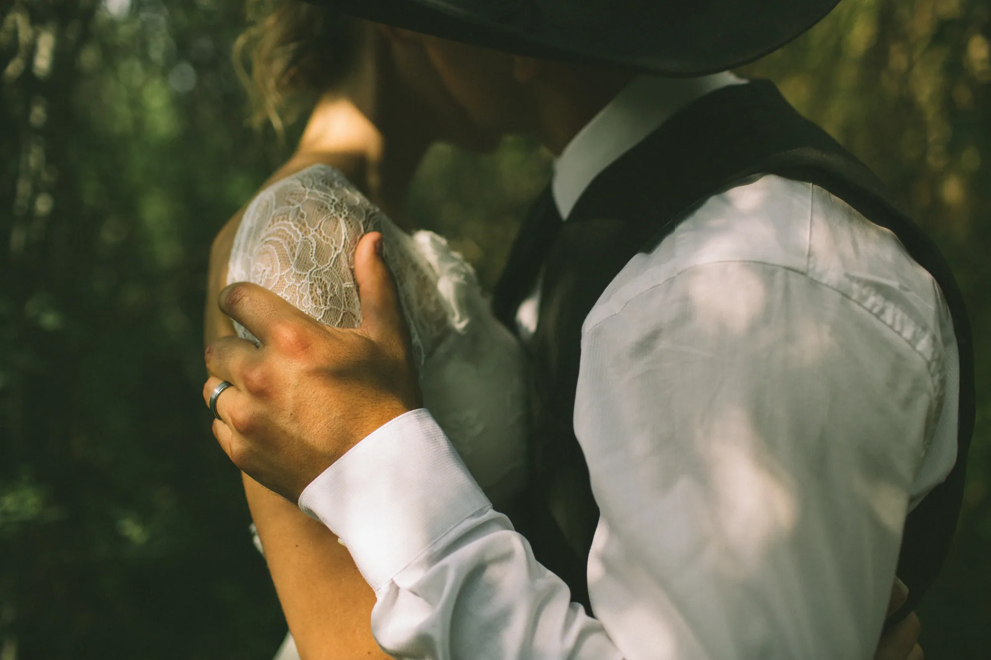 Candid Alberta wedding photography image 69